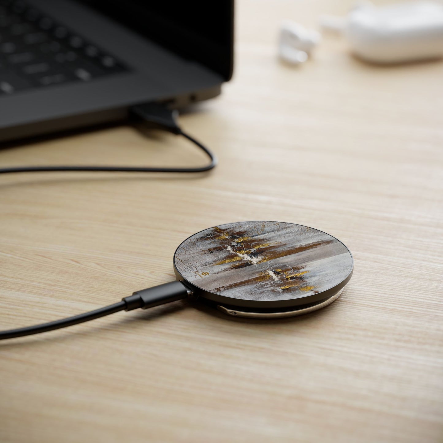 Cargador de inducción magnética con ritmo de paisaje urbano abstracto