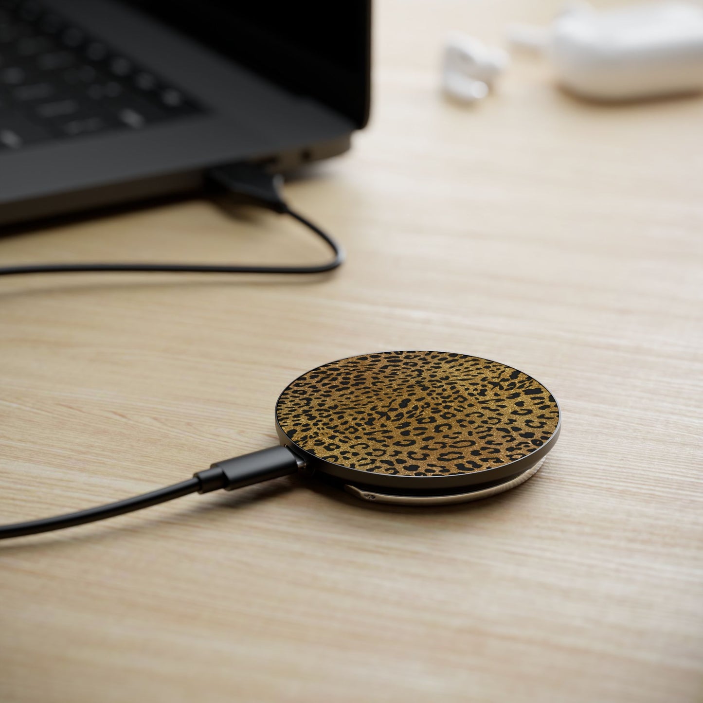 Gold Leopard Magnetic Induction Charger