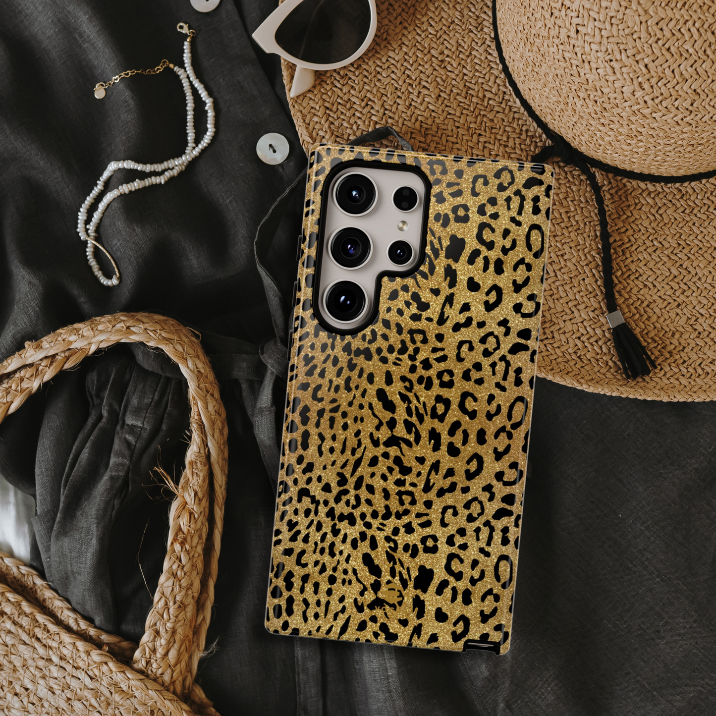 Goldene Samsung-Hülle mit Leopardenmuster