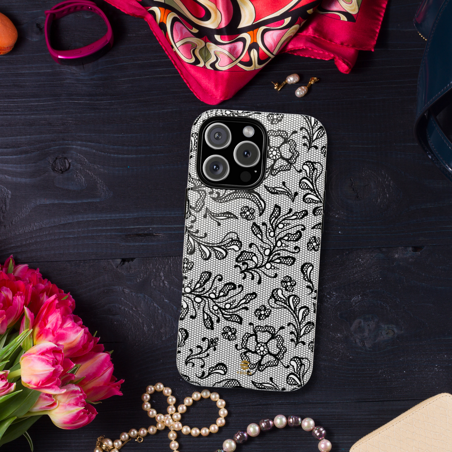 Funda para iPhone con encaje negro