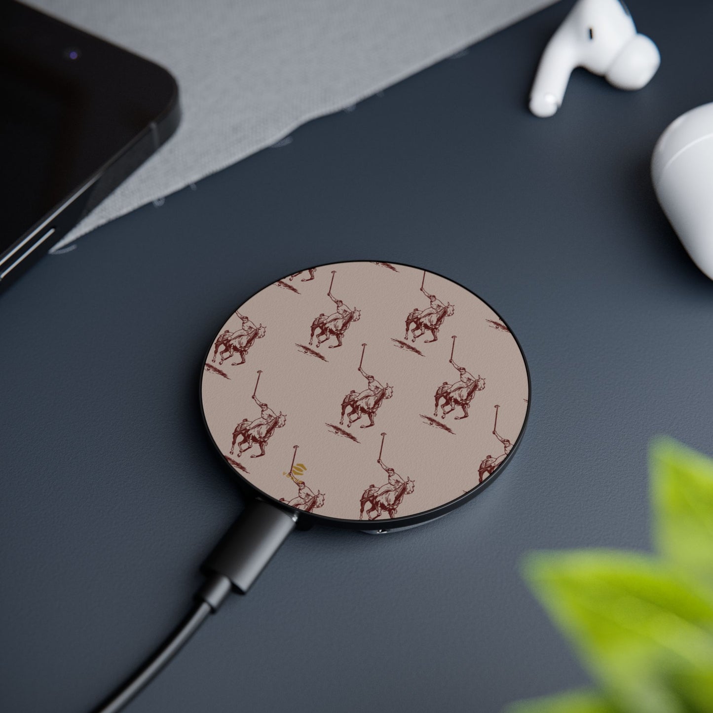 Polo Player Brown Induction Charger