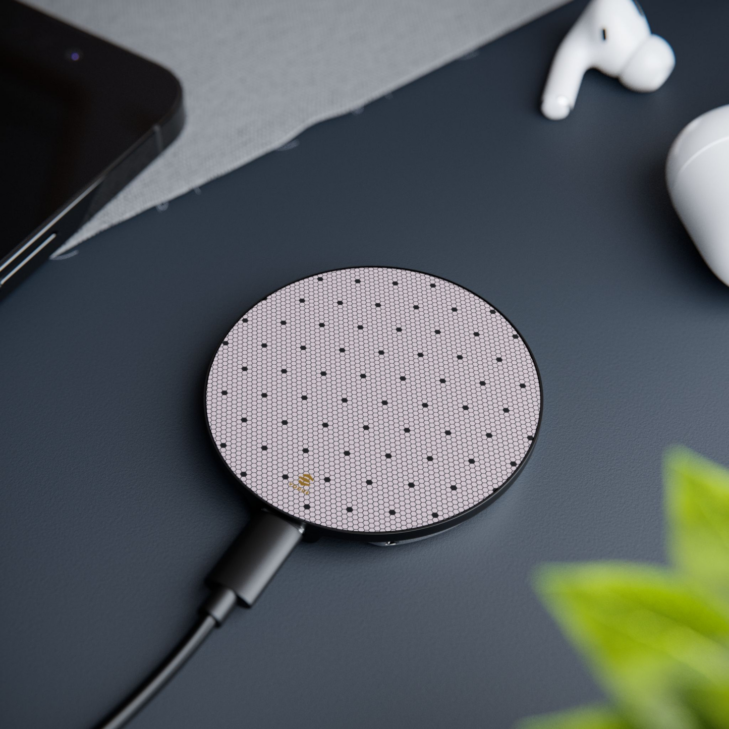 Blush Lace Allure Magnetic Induction Charger